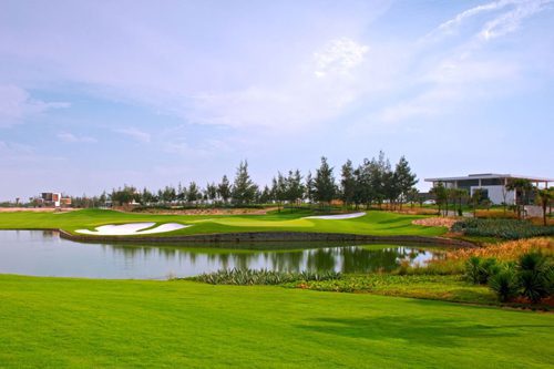 Montgomerie Links Golf Resort
