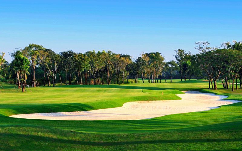 Lam Luk Ka Country Club