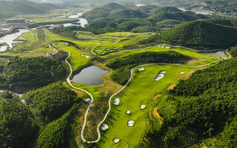 Van Lang Empire Golf Club