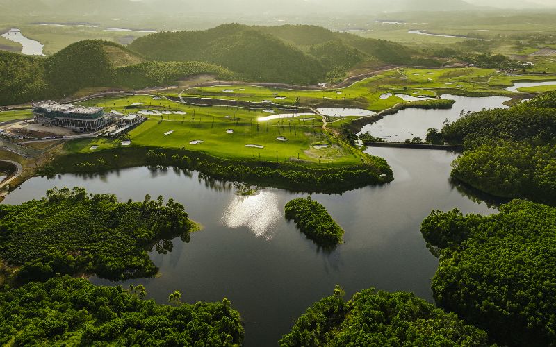 Van Lang Empire Golf Club