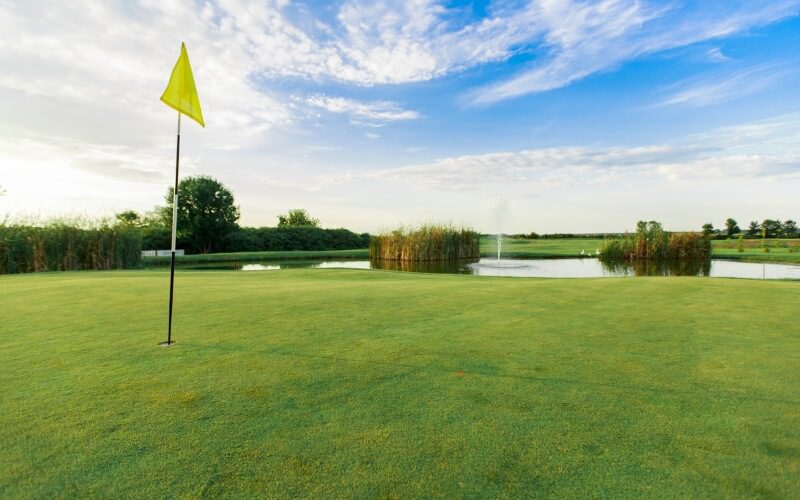 Angeles Sports and Country Club 1
