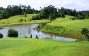 kelab golf bukit besi