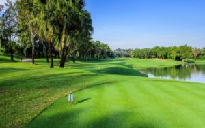 Lapangan Golf