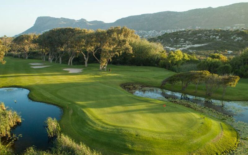 Clovelly Country Club 1