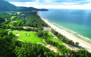 9-Day Central Vietnam Golf Onsen & Heritage Tour